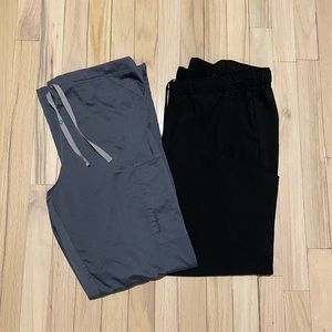 Size large Wonder Wink Scrub Pants